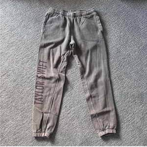 Taylor Swift x UO sweatpants